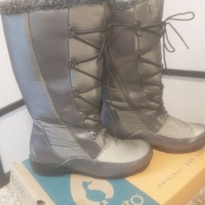 Sporto Women's Tall Lace-Up Winter Boots in Dark Gray